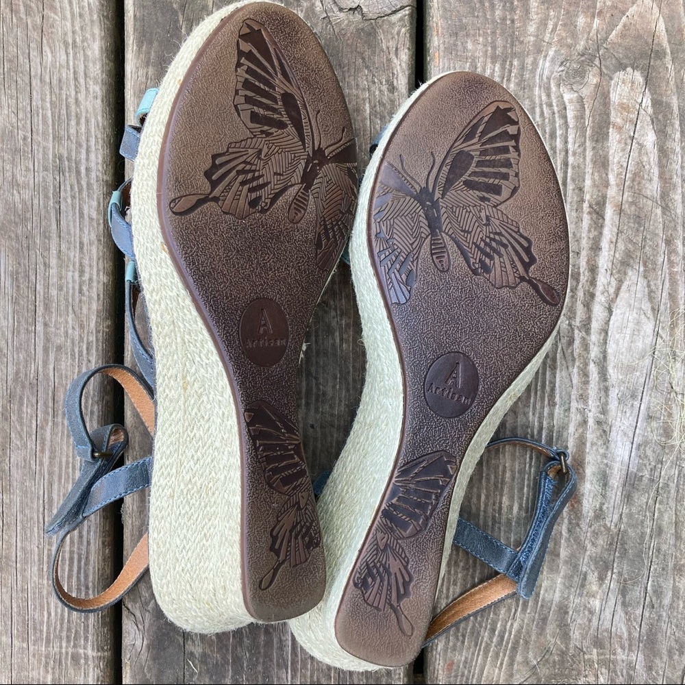 Clarks Artisan Open Toe Wedge Sandal - Picture 5 of 6